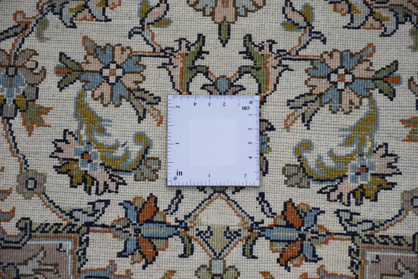 Kashan 9545 Multi 96cm x 157cm (B.No. 91)