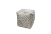 Elfenbein / Gold / 45cm (L) x 45cm (B) x 45cm (H)