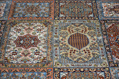 Boxes 41 Multi 301cm x 402cm (B.No. 443)