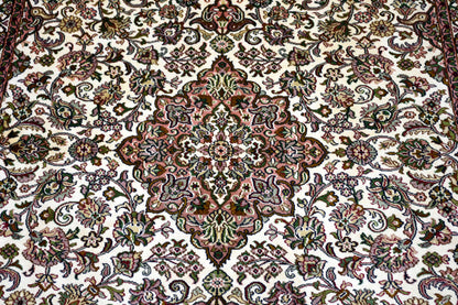Kashan 9509 Multi 122cm x 181cm (B.No. 183)