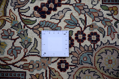 Kashan 9046 Multi 123cm x 182cm (B.No. 231)