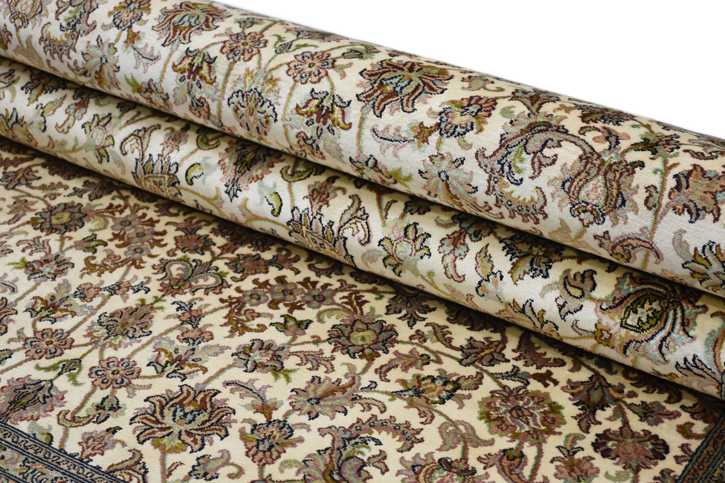 Allover 12390 Multi 167cm x 245cm (B.No. 320)